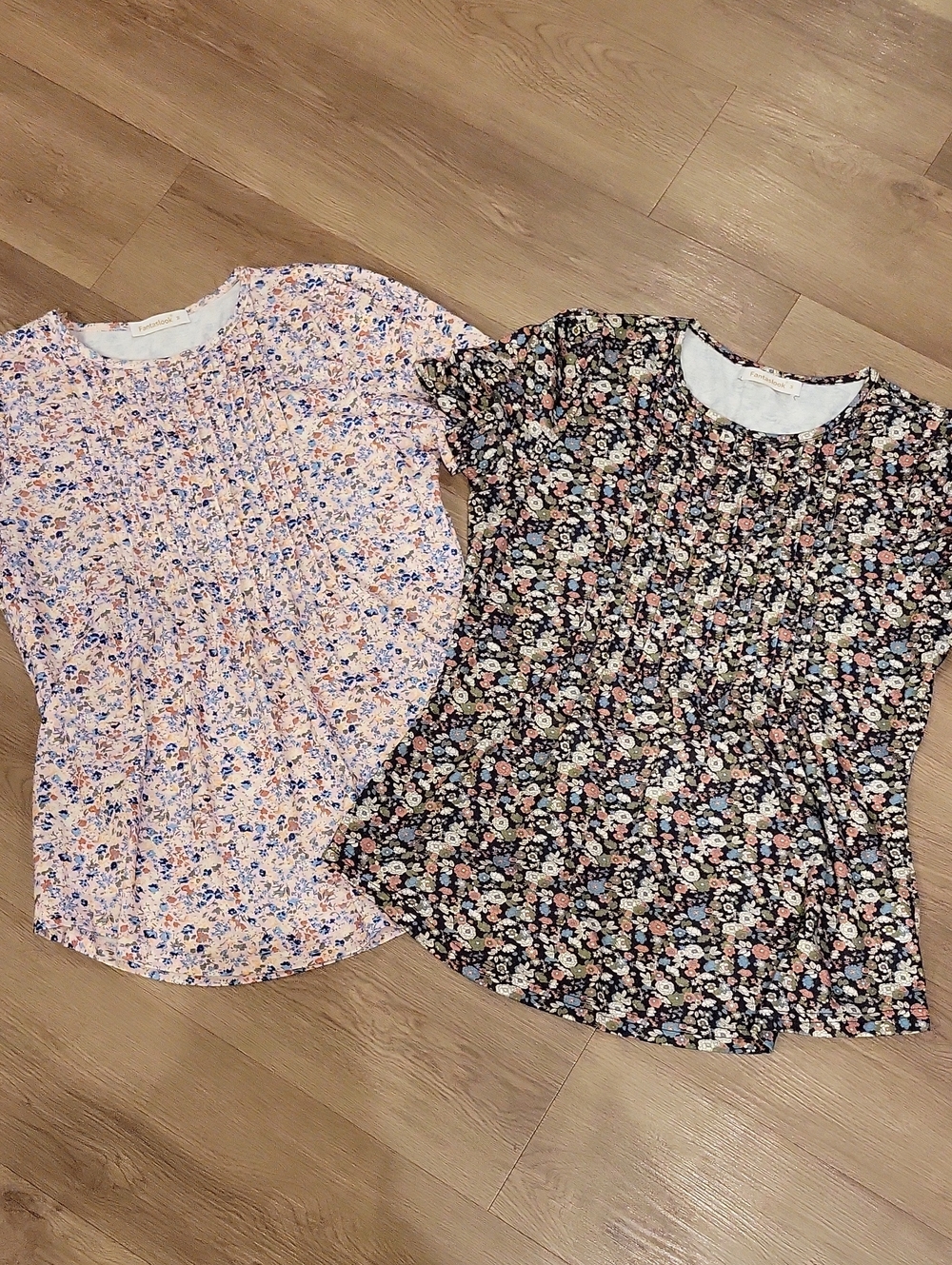 Like New Fantaslook Floral T Shirt Bundle